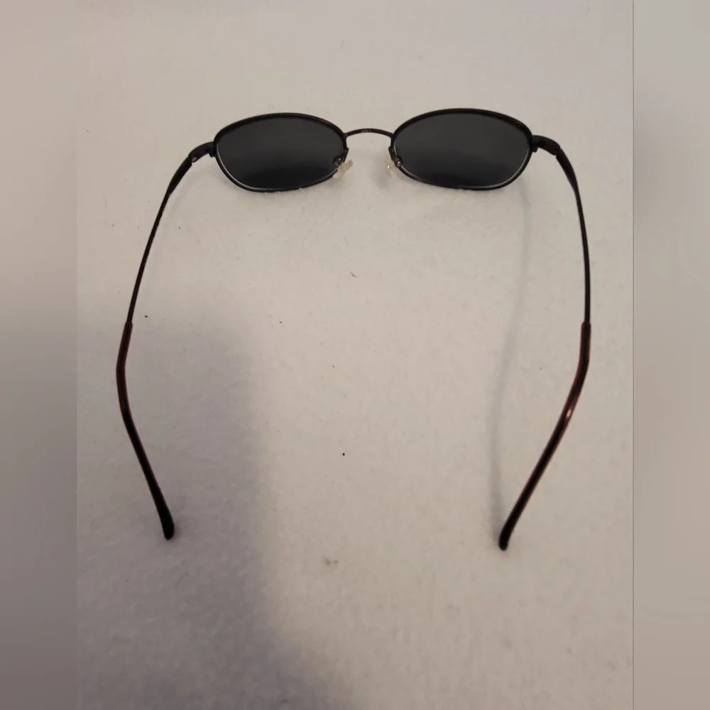 Covergirl wire frame eye glasses,  vintage wine color